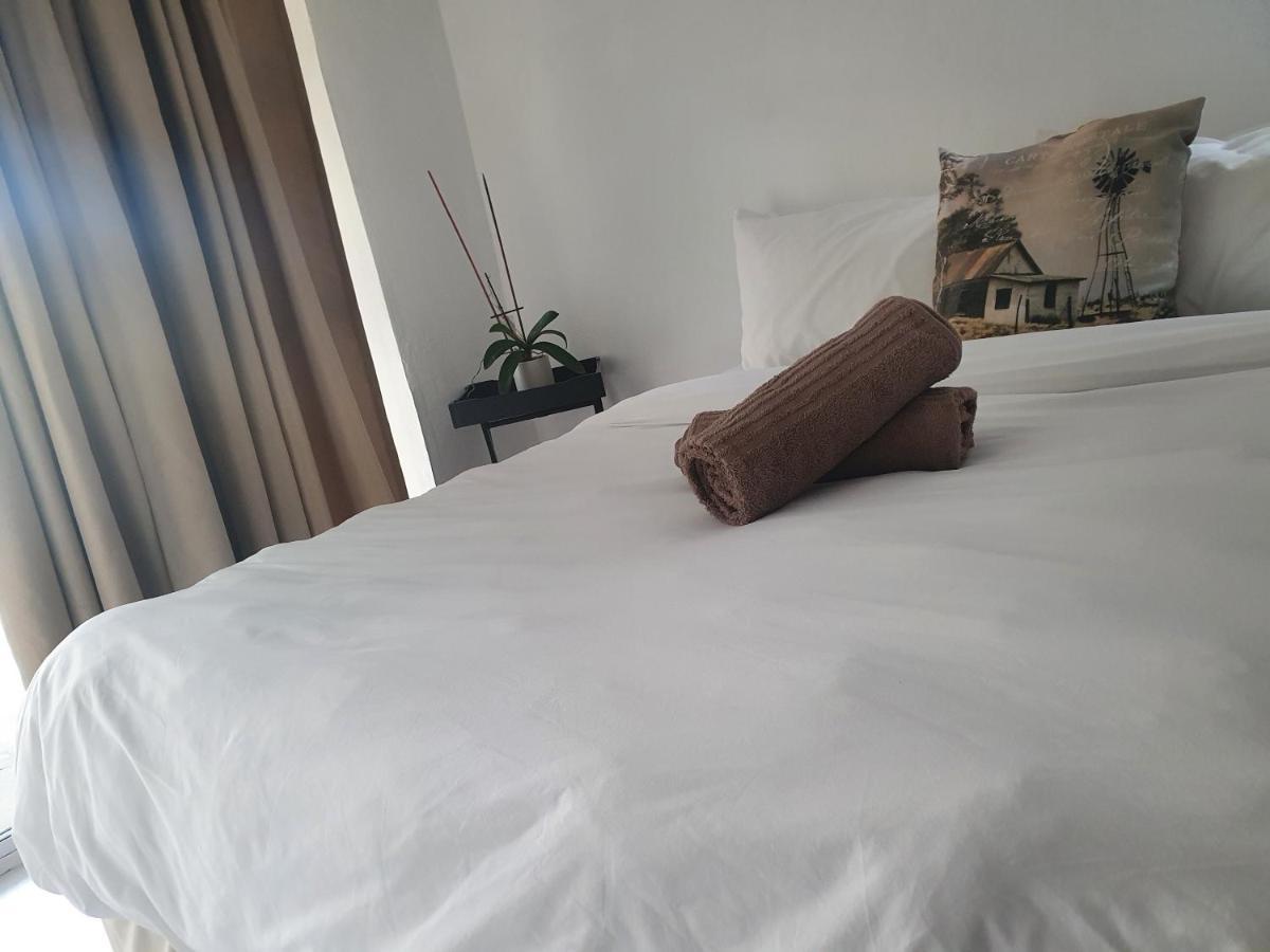 Cammy'S Guesthouse Kuils River Exterior foto